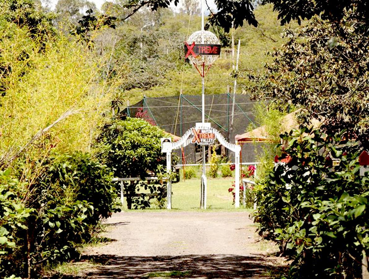 Nayon Xtreme Valley Hotel Quito Buitenkant foto