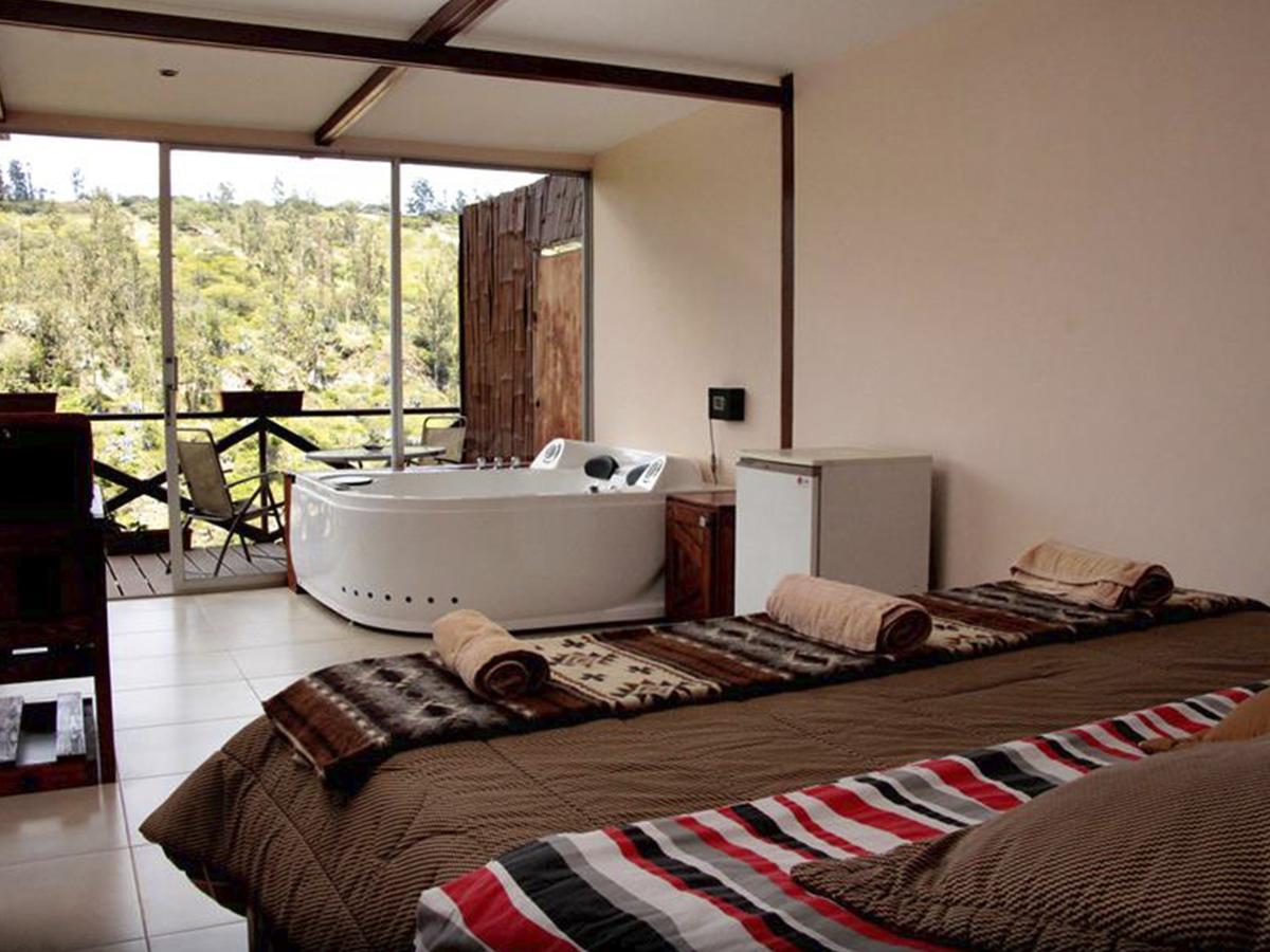 Nayon Xtreme Valley Hotel Quito Buitenkant foto